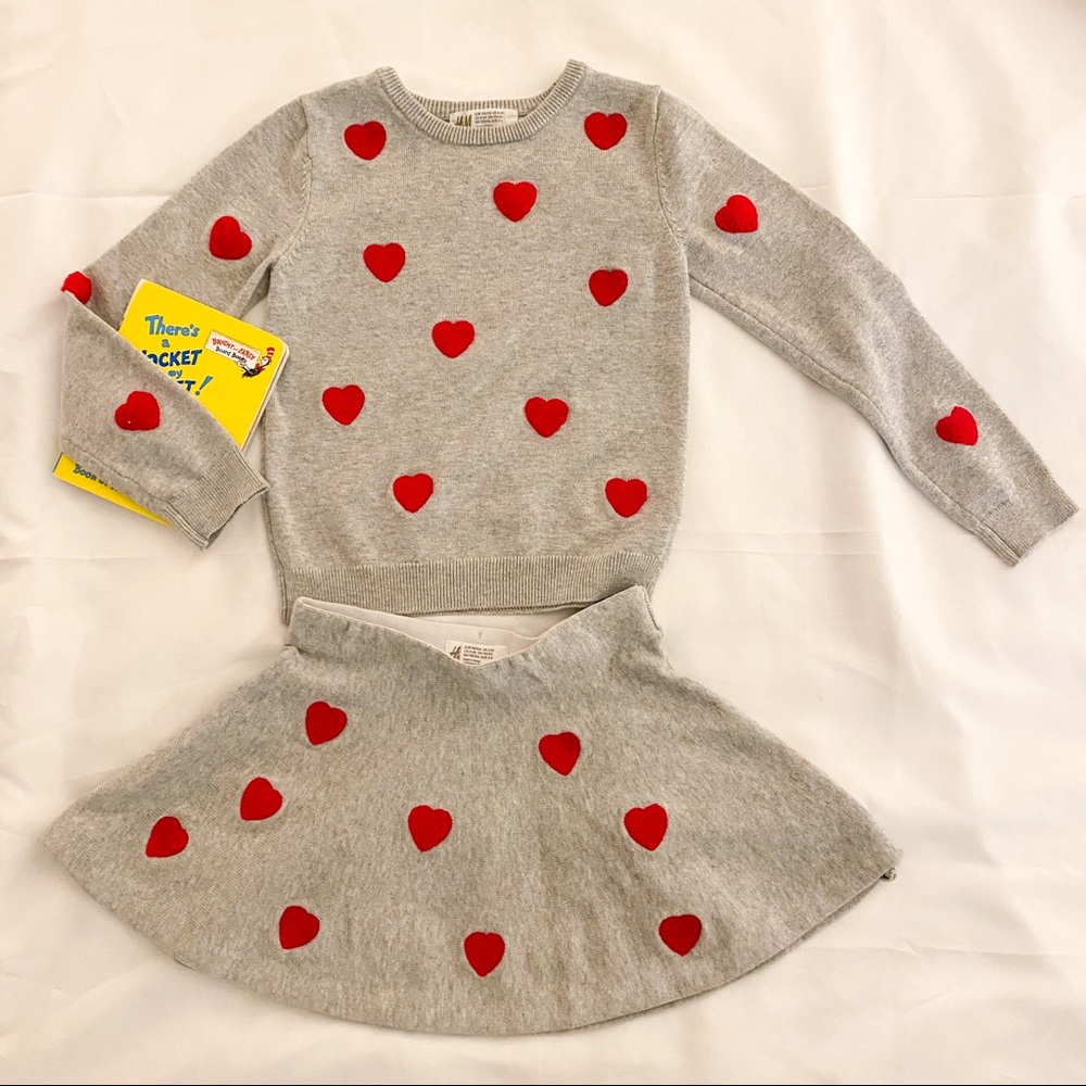 H&M Girls Heart Knit Sweater and Skirt  Set